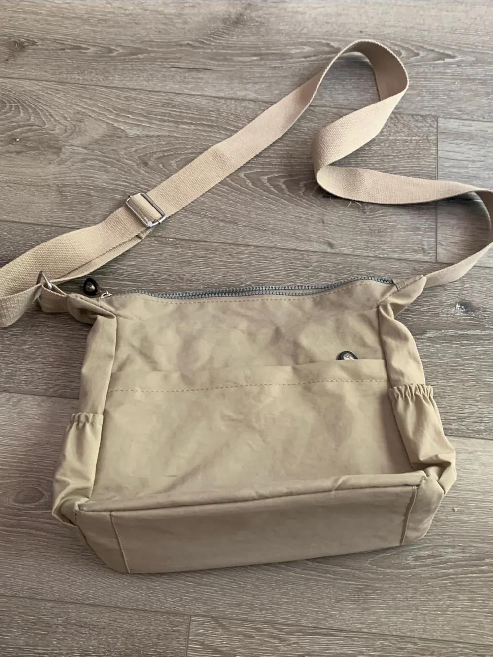 Huaeryouyue Beige Crossbody Messenger Bag